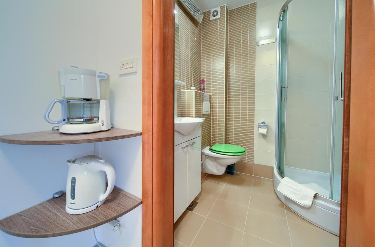Apartments Ivica Krk Island Šilo Eksteriør bilde