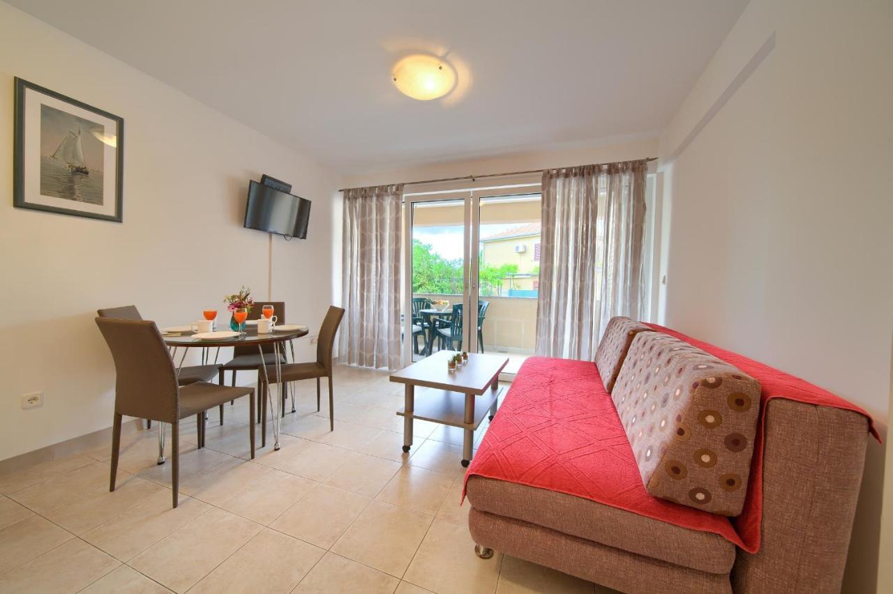 Apartments Ivica Krk Island Šilo Eksteriør bilde
